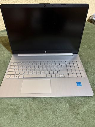 Portátil HP Gris Plata - Excelente estado