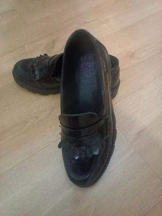 Zapatos negros de vestir,colegio 