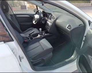 Citroen C4 2011