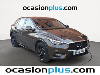 Infiniti Q30 1.6 TC Premium 7DCT 115 kW (156 CV)