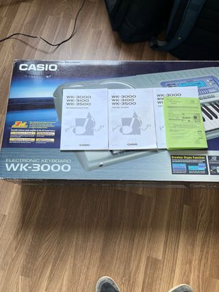 Teclado Casio WK-3000