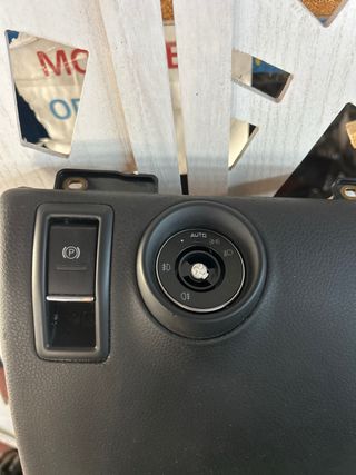 Tapa inferior volante Porsche Cayenne 2013