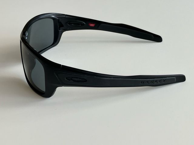 Oakley Turbine Matte Black Gray Polarized
