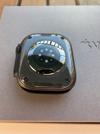 Apple Watch Ultra 2 (Negro/Verde) - Como Nuevo