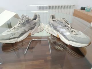 Adidas Zapatillas metálicas  Grises 44.5