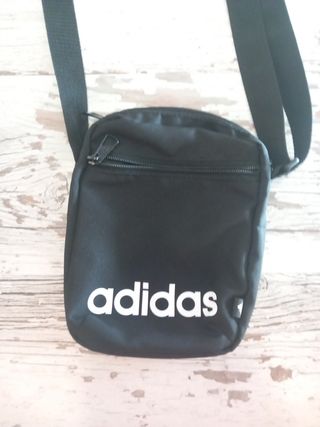 Bandolera Adidas negra