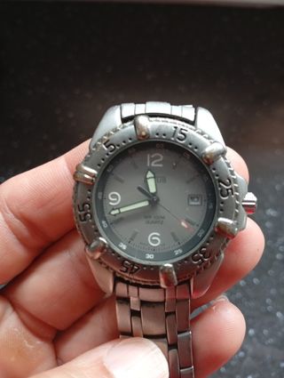Orologio da uomo Lotus.