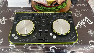 Pioneer DDJ-WeGO Controller DJ
