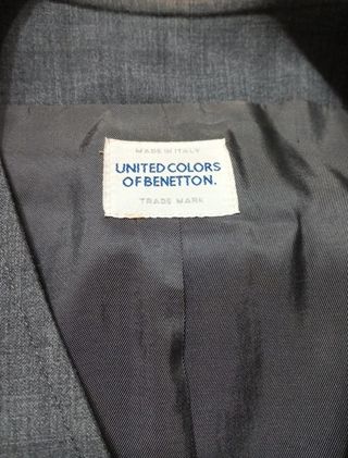 Chaqueta gris Benetton