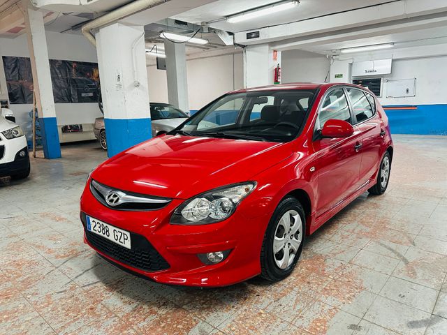 Hyundai i30 2011