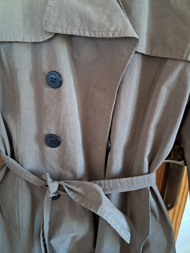 Gabardina Giarapo marrón