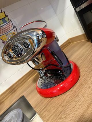 Cafetera Illy X7.1 Iperespresso Roja