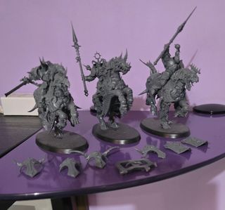 Caballeros Varanguard - Warhammer