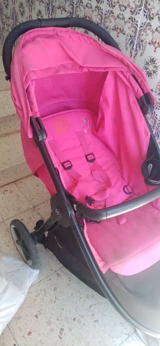 Carricoche rosa bebé ligera