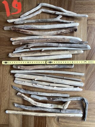 Legno di mare spiaggiato