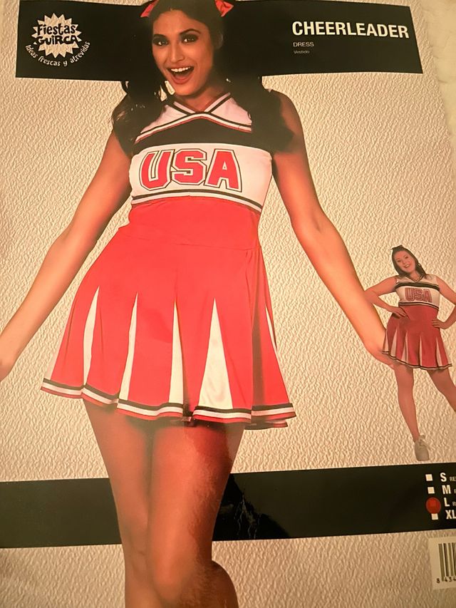 Disfraz animadora EEUU - Talla L
en buen estado 