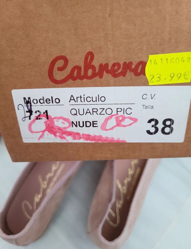 BAILARINAS DE PIEL CABRERA.