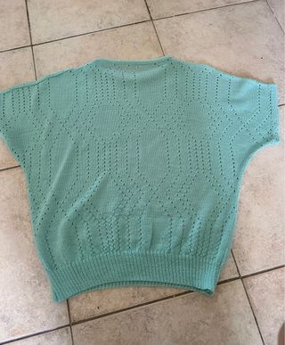 Maglia estiva celeste a traforo