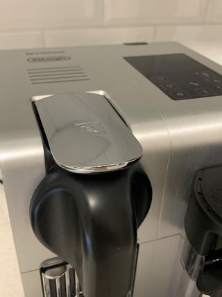 Cafetera Nespresso Lattissima One