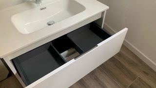 NUEVO  Mueble80 lavabo+espejo+válvula automática 
