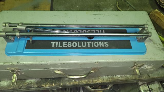 Martillo eléctrico + cortadora azulejos