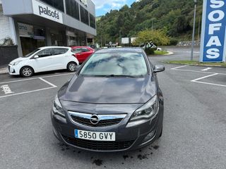 Opel Astra 2010