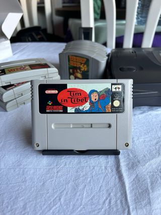 Super Nintendo SNES + 6 juegos + mandos