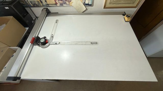 Mesa dibujo con técnigrafo Imasoto