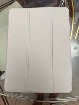 Funda blanca iPad 11 pro