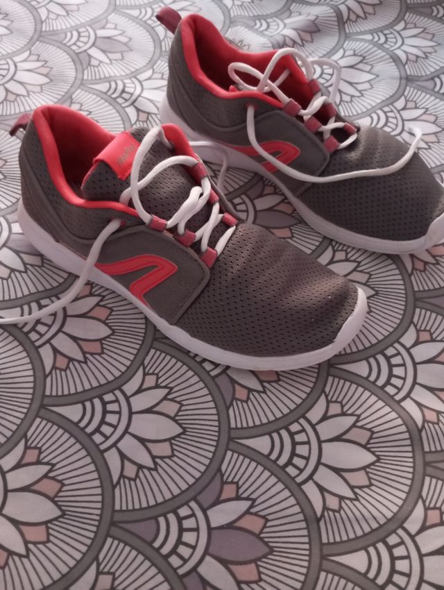 Zapatillas Gris Rosa - Talla 40