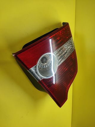 PILOTO TRASERO IZQUIERDO VOLVO S40