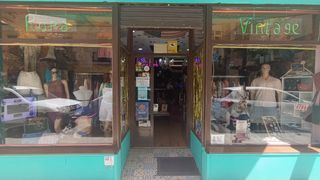 Traspaso tienda ropa vintage Cherry Bomb