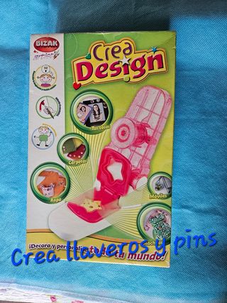 Crea Design: Kit llaveros y pins Sin Estrenar 