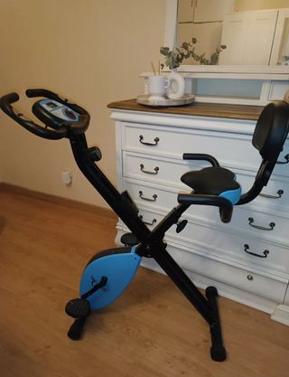 Bicicleta estática plegable