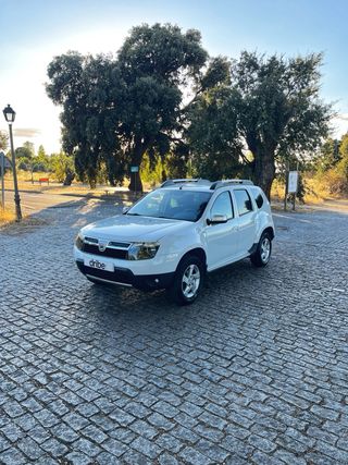 Dacia Duster 4x4 - 1 año de garantía