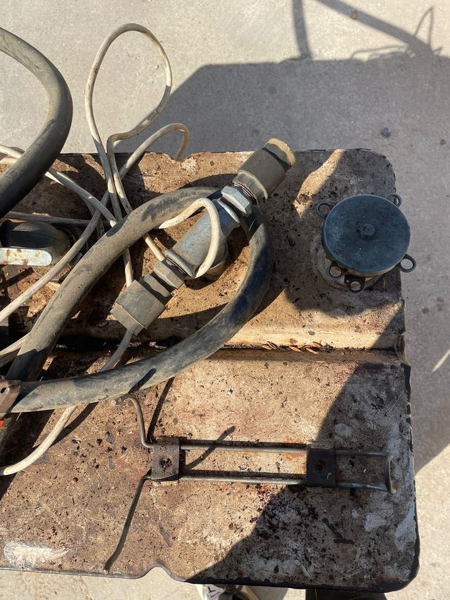 DEPÓSITO DE GASOIL DE 250L