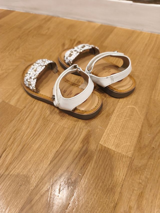 Sandalias Gioseppo niña blancas