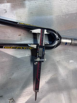 Horquilla carbono Scott 700c