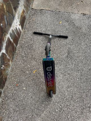 patinete District C050 Neochrome