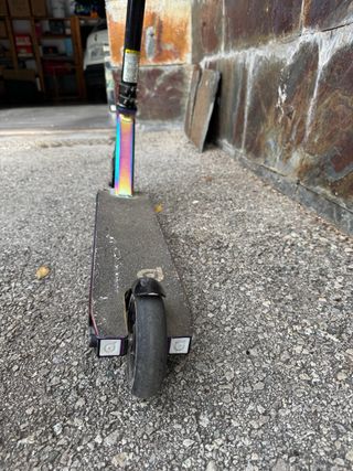 patinete District C050 Neochrome