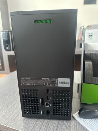 Xbox Series X 1TB SSD mando STARFIELD leer descrip