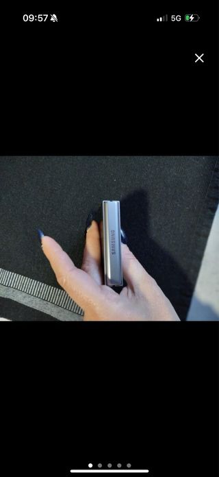 Samsung Galaxy Z Flip6 silver