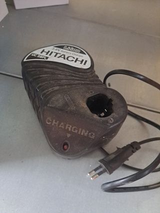Caricabatteria Hitachi UC 3SFL 3.6V