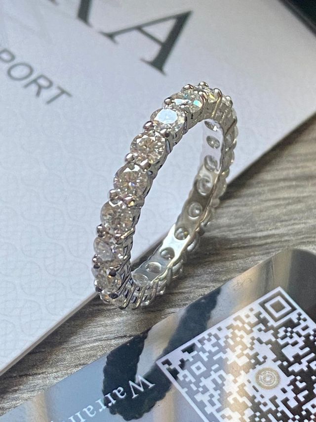 Anello Veretta in Moissanite 0.10 ct (3.0 mm)