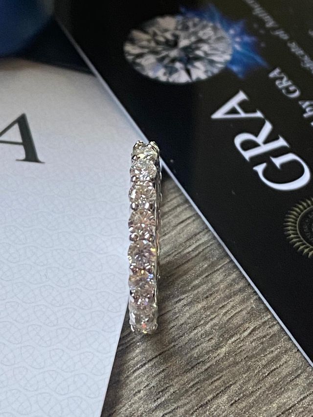 Anello Veretta in Moissanite 0.10 ct (3.0 mm)