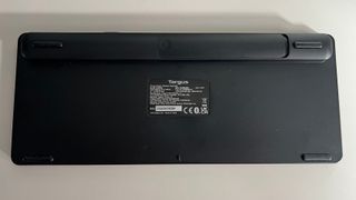 Teclado Targus compacto Bluetooth (AKB862)