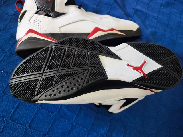 Air Jordan - Zapatillas blancas y negras