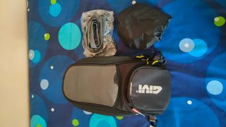 GIVI EA106B - Borsa Serbatoio 6L