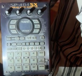 Roland SP-404SX Sampler