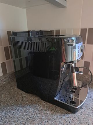 Cafetera DeLonghi Magnifica S